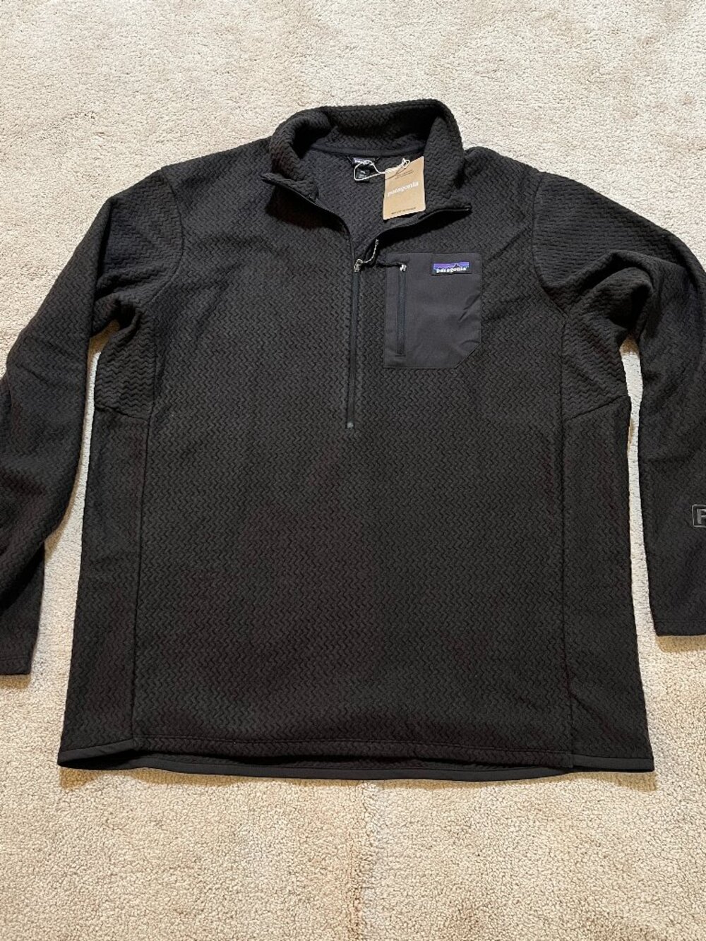 New Patagonia Men's R1 Air Zip Neck Fleece Pullover Black XXL 40245 1/4 Zip